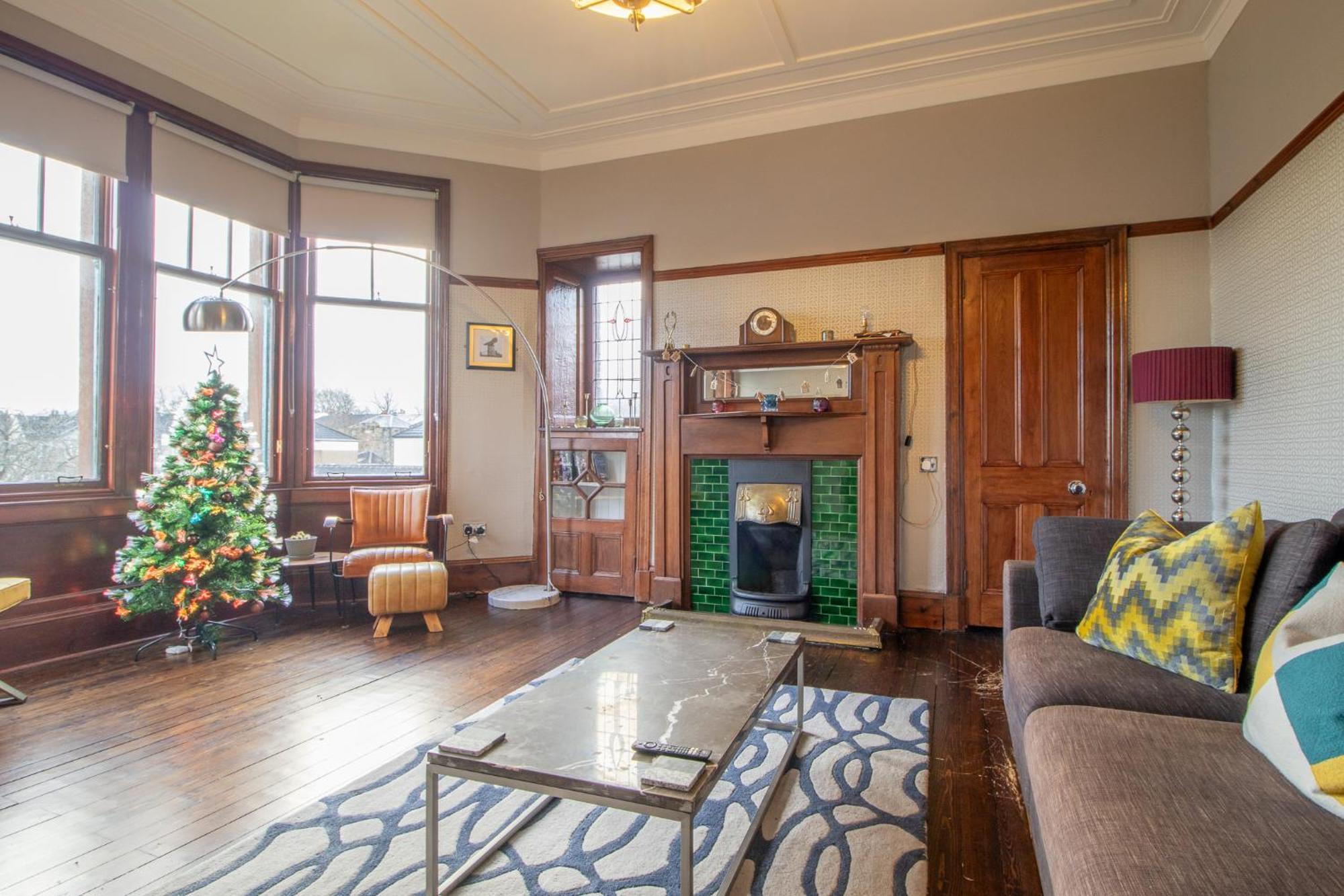 Pass The Keys Beautiful, Traditional 2 Bed Flat W Free Parking Glasgow Exterior photo